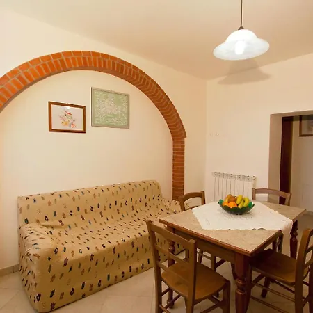 Cantina Apartment Cortona